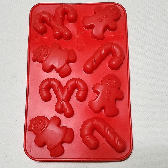 Chocolate Molds Christmas Themed By Trudeau 2 Pc Set - Picture 10 of 15